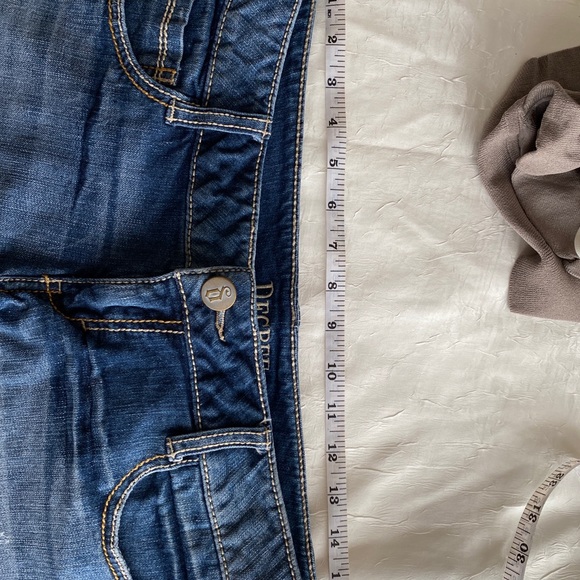 Decree Jean short 11 - Picture 3 of 3